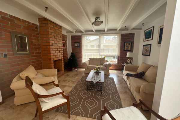 CASA DE LUJO EN VENTA EN LA CIUDADELA DE LOS INGENIEROS