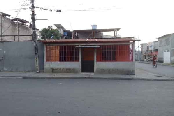 Casa en Venta en Guayaquil por el Sector del Guasmo Sur