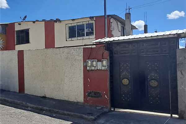 CASA EN VENTA UBICADA EN EL SECTOR PISULI – LA ROLDOS, QUITO