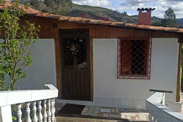 ACOGEDORA CABAÑA AMOBLADA EN RENTA – IDEAL PARA DESCANSO