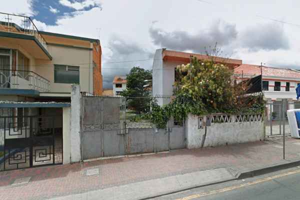 TERRENO UBICADO EN ZONA COMERCIAL IDEAL PARA INVERSIONISTAS